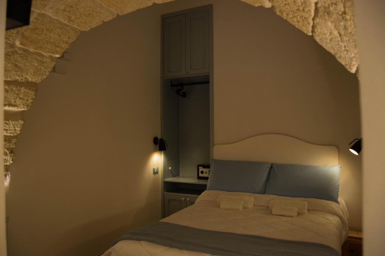 Leavi Bed & Breakfast Полиняно а Маре Екстериор снимка